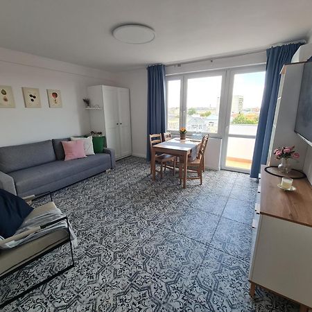 Apartament Wschodni Z Balkonem 4 Osoby Варшава Экстерьер фото