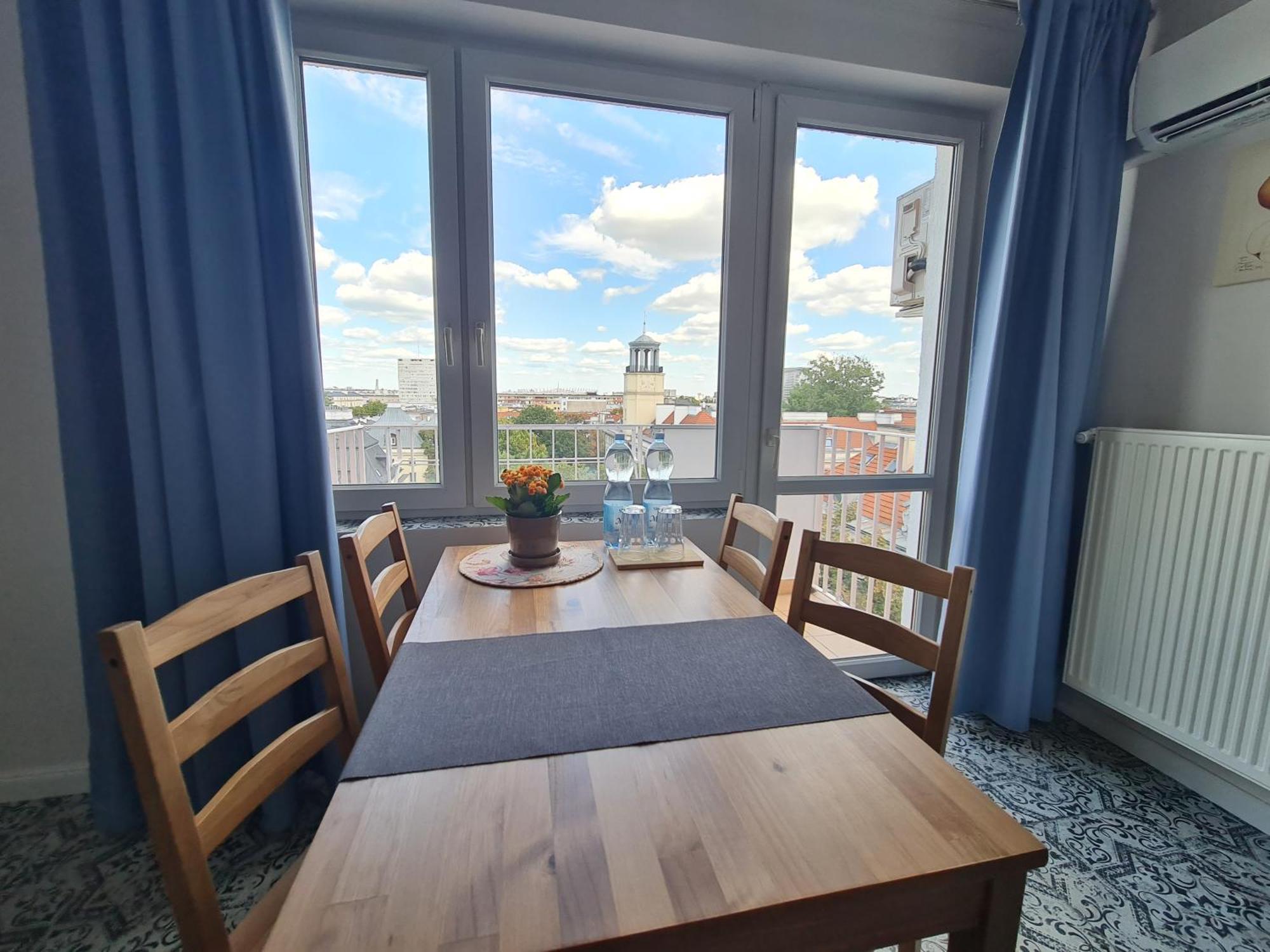 Apartament Wschodni Z Balkonem 4 Osoby Варшава Экстерьер фото